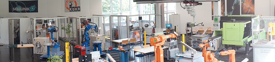 Das Robot College am WIFI Oberösterreich. Das Robot College am WIFI Oberösterreich.