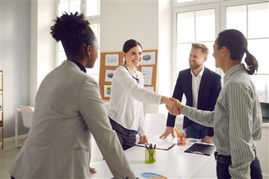 Zu Blogartikel 'Fünf Anzeichen, dass Arbeitsbeziehungen zu persönlich geworden sind' wechseln